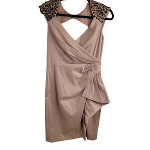 Maggie London jeweled and ruched dress - 12.     U32